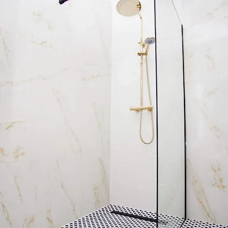 Oli&joly 코워브제크